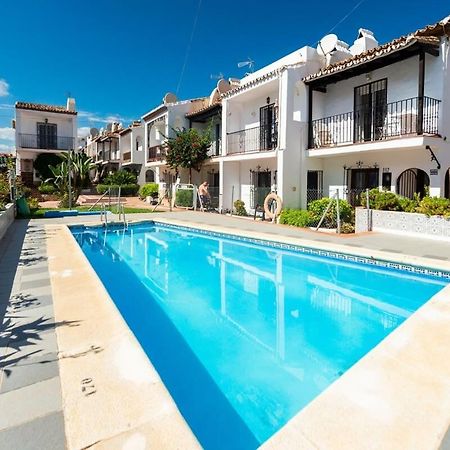 Pueblo Andaluz Villa Nerja Luaran gambar